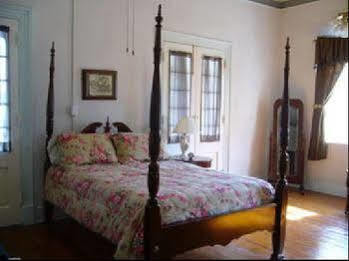 Old Castillo Bed And Breakfast Saint Martinville Экстерьер фото
